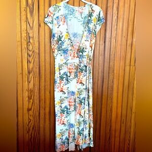 White floral wrap dress